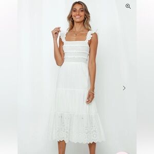 Hello molly let me fall in love again midi dress. NWT. Size US 4.